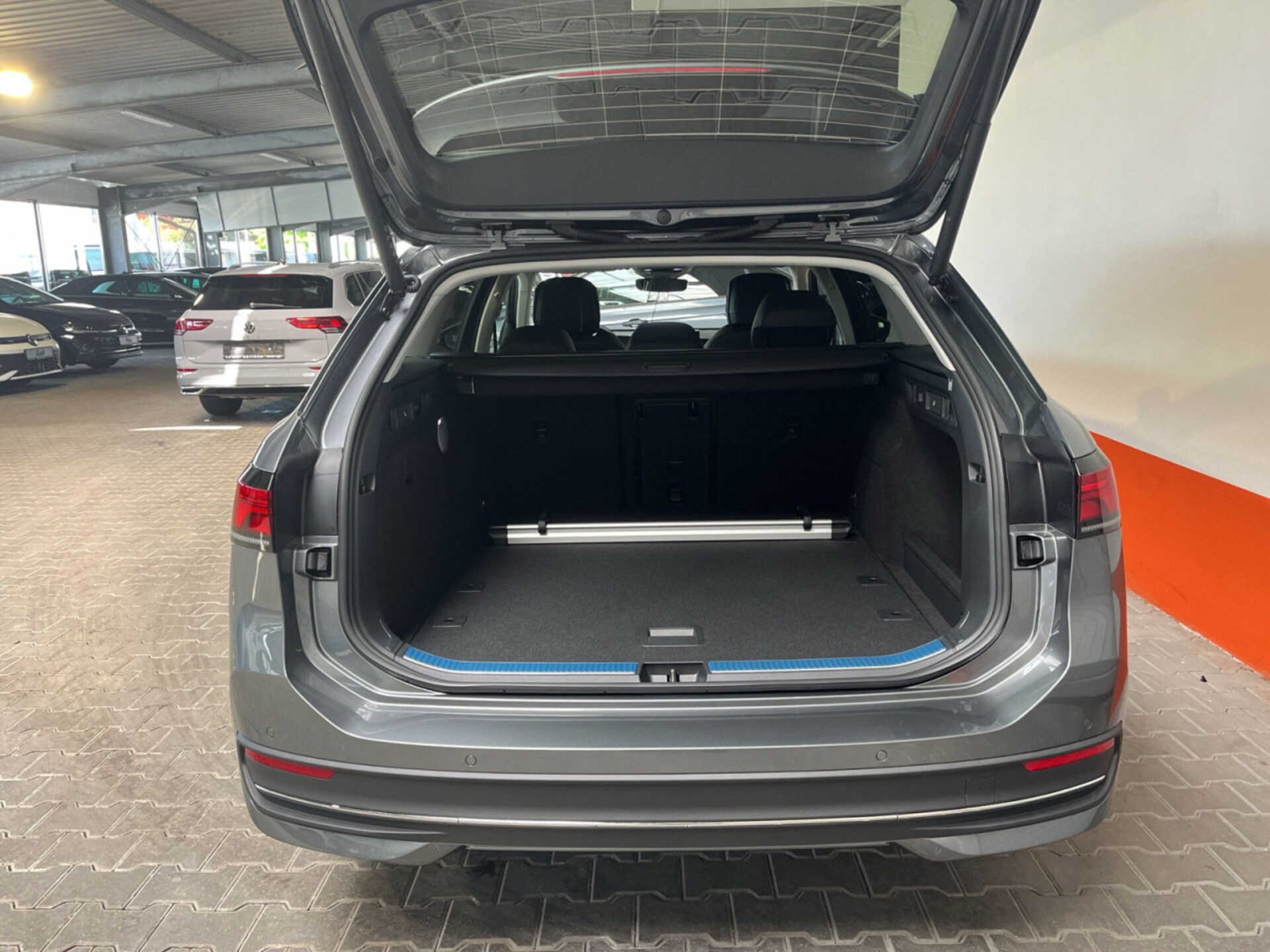 Volkswagen Passat Business