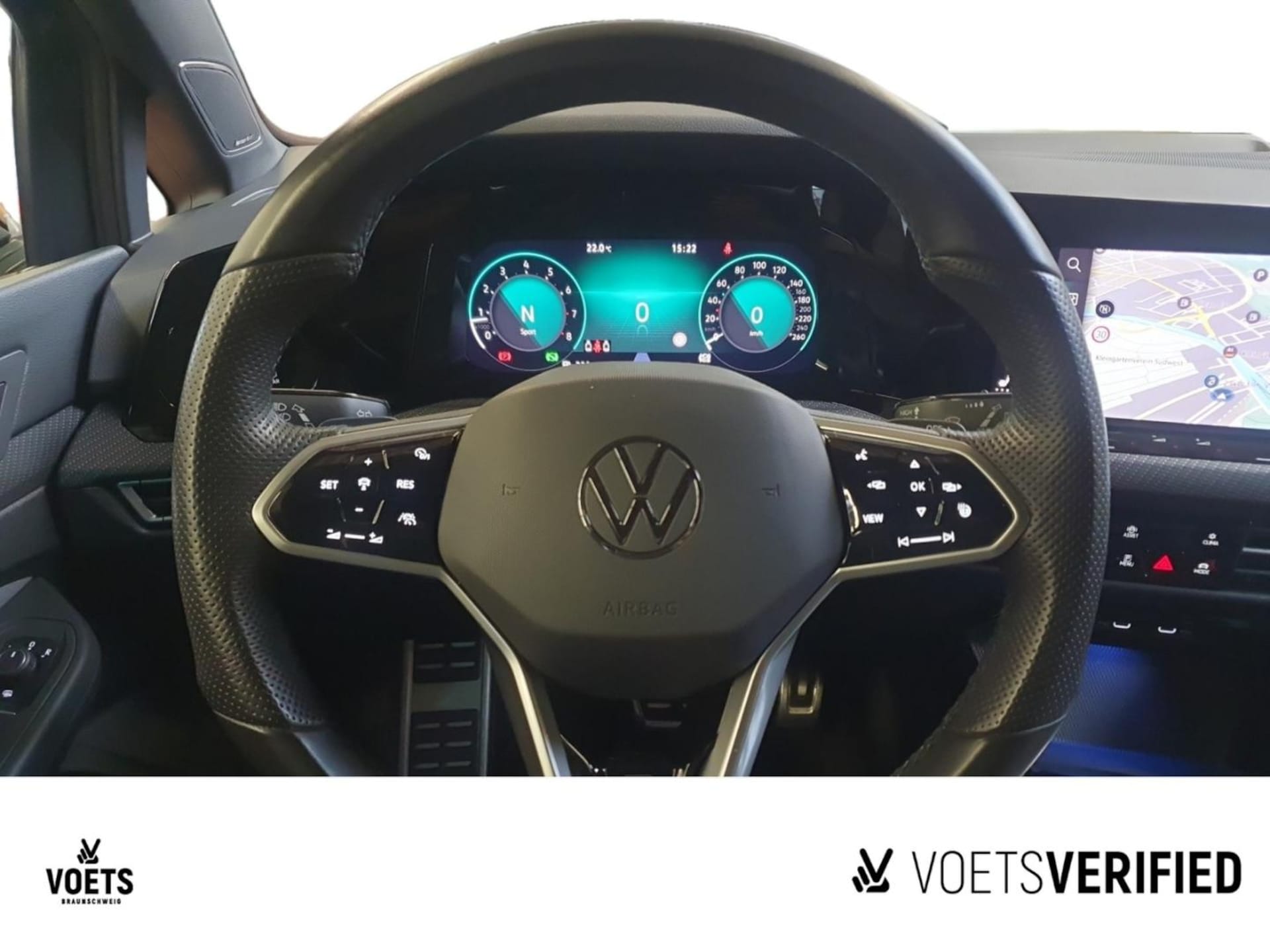 Volkswagen Golf R-Line