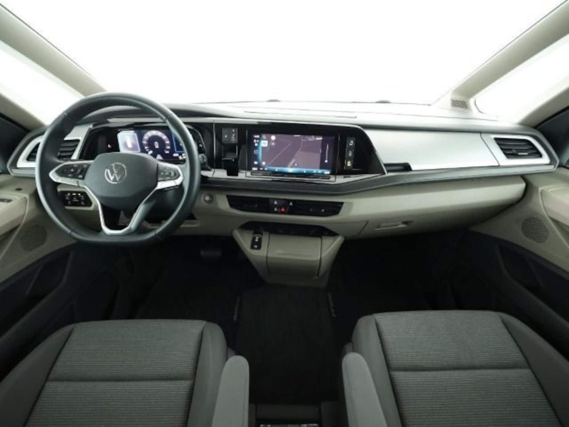 Volkswagen Multivan Basis-Modell