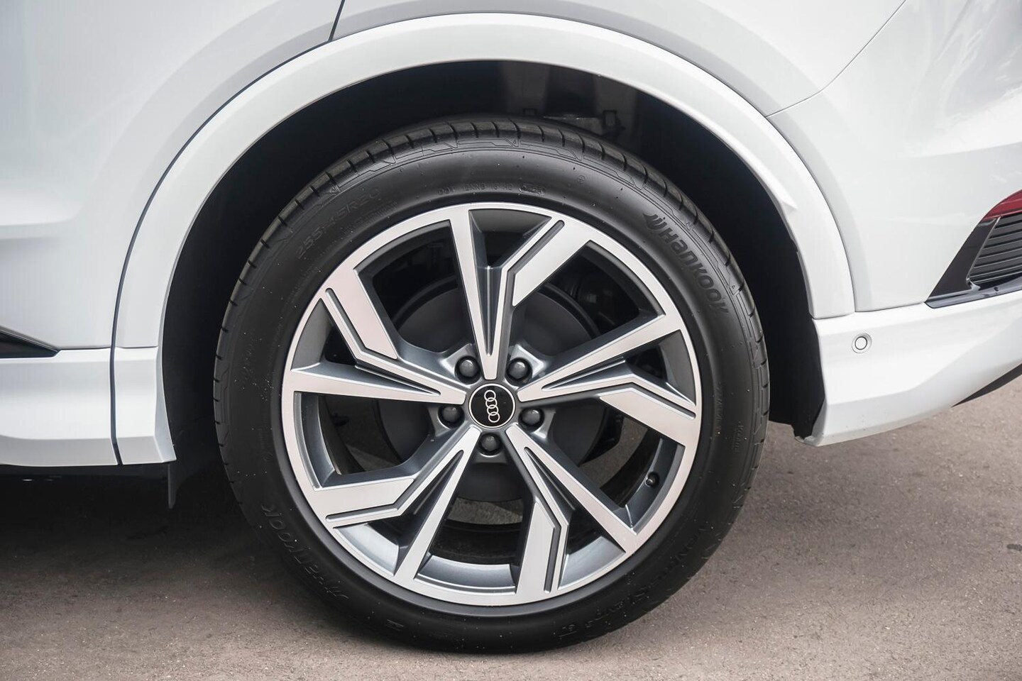 Image about Audi Q4 Sportback e-tron 45 e-tron