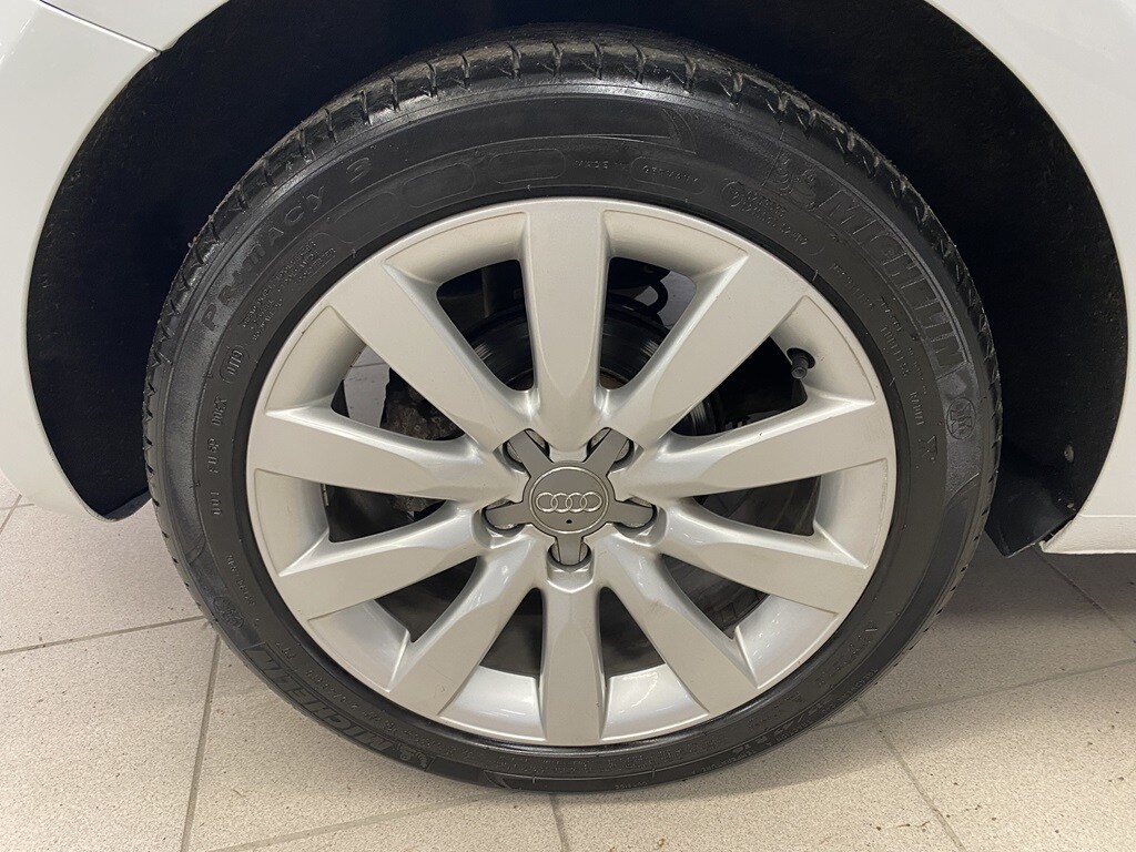 Bild som visar&nbsp;Audi A1 Sportback&nbsp;A1 1.2 TFSI 63(86) kW(hk) 5-växlad - för mer information kontakta din Audi Partner