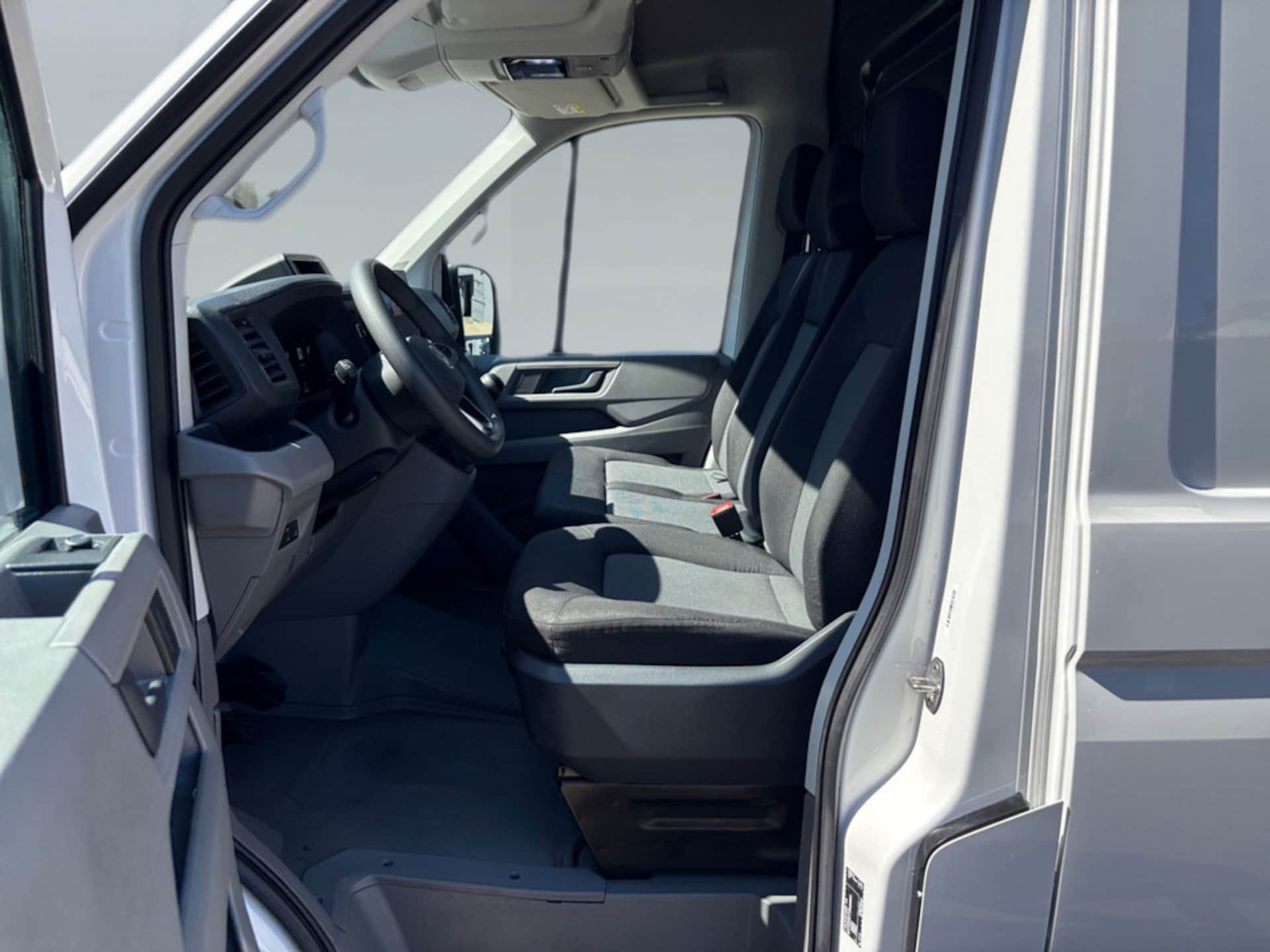 Volkswagen Crafter Kasten langer Radstand