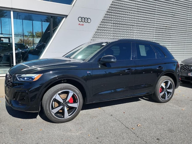Photo of 2024 Audi Q5
