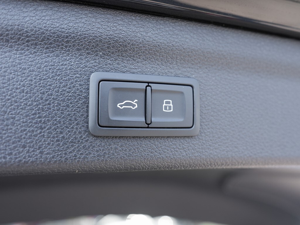 Image about Audi Q3 TFSI e 45 TFSI e S tronic