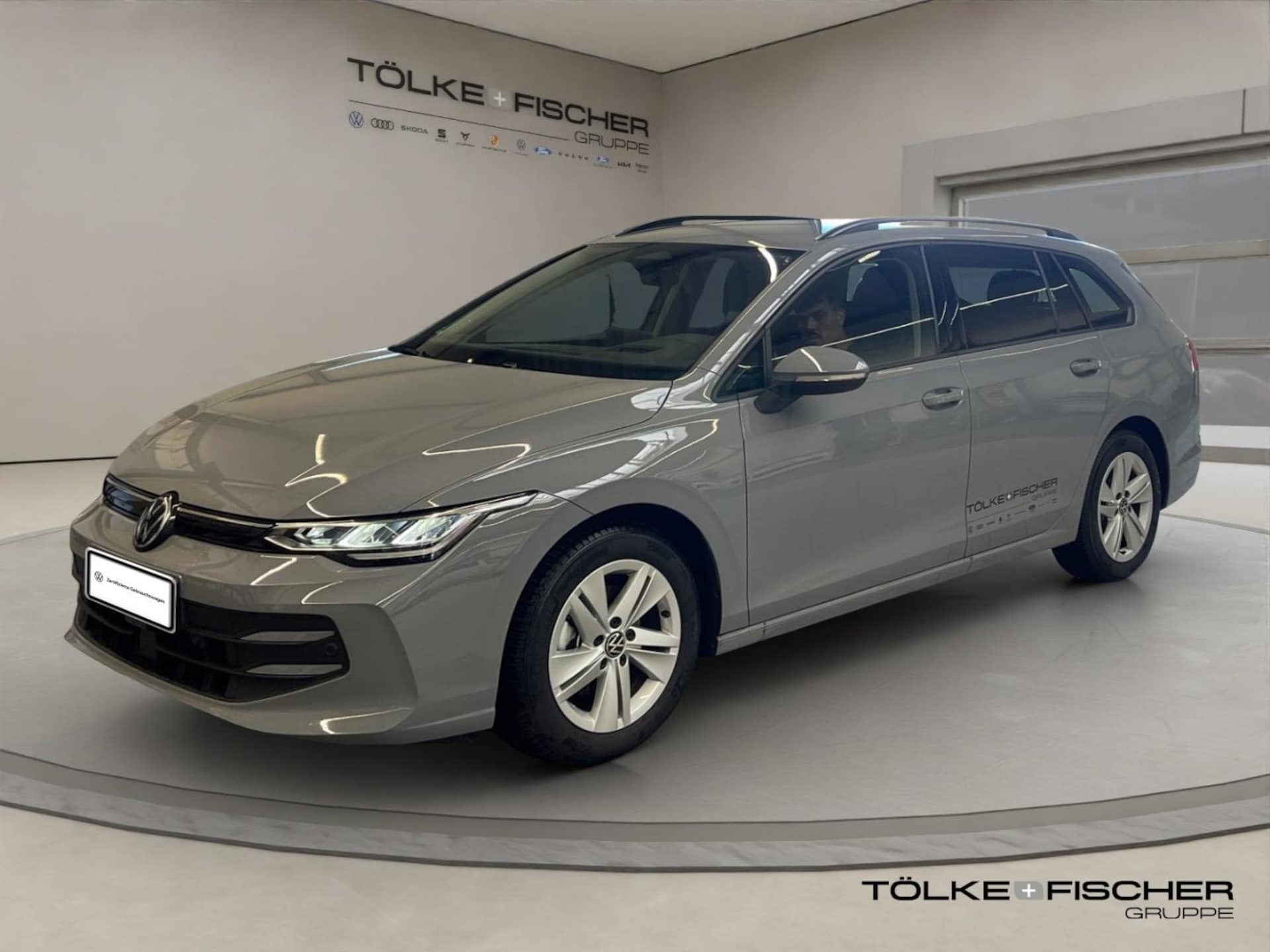 Volkswagen Golf Variant Life