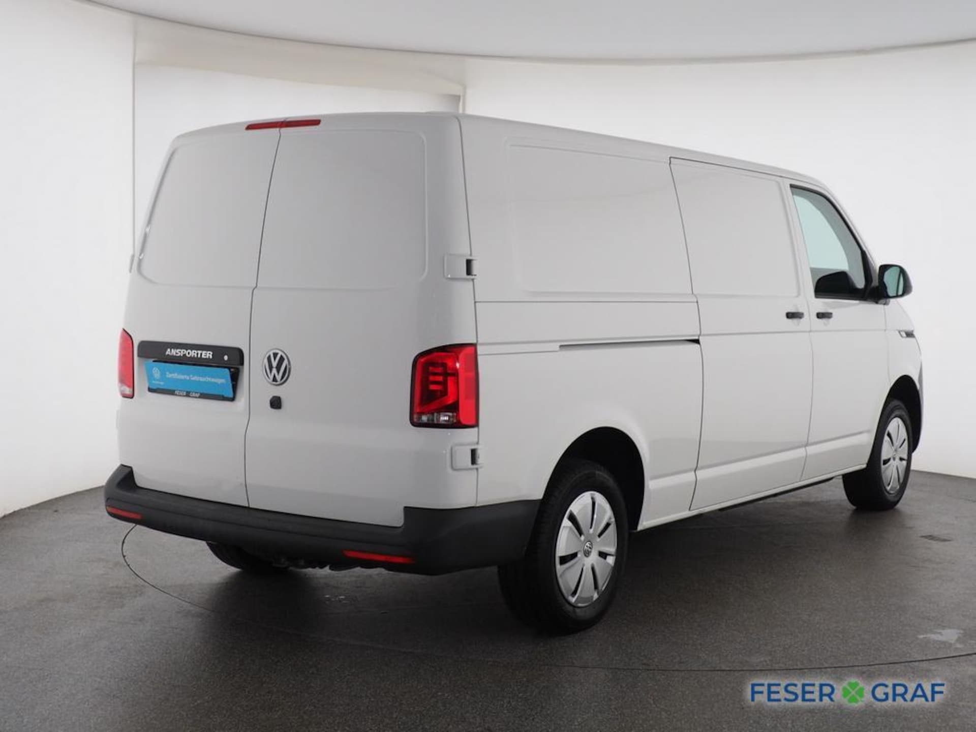 Volkswagen T6.1 Transporter Kasten langer Radstand