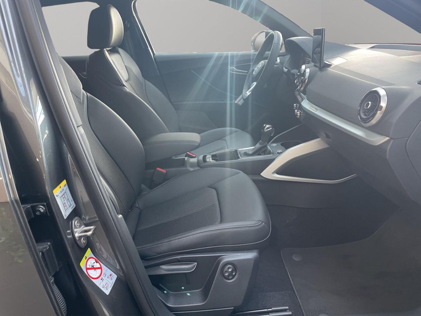 Bild über Audi Q2 S line 35 TDI quattro S tronic - für weitere Informationen kontaktieren Sie den Audi Partner