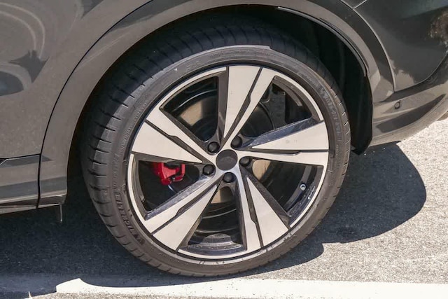 2026 Audi SQ5 Premium Plus - Photo 6