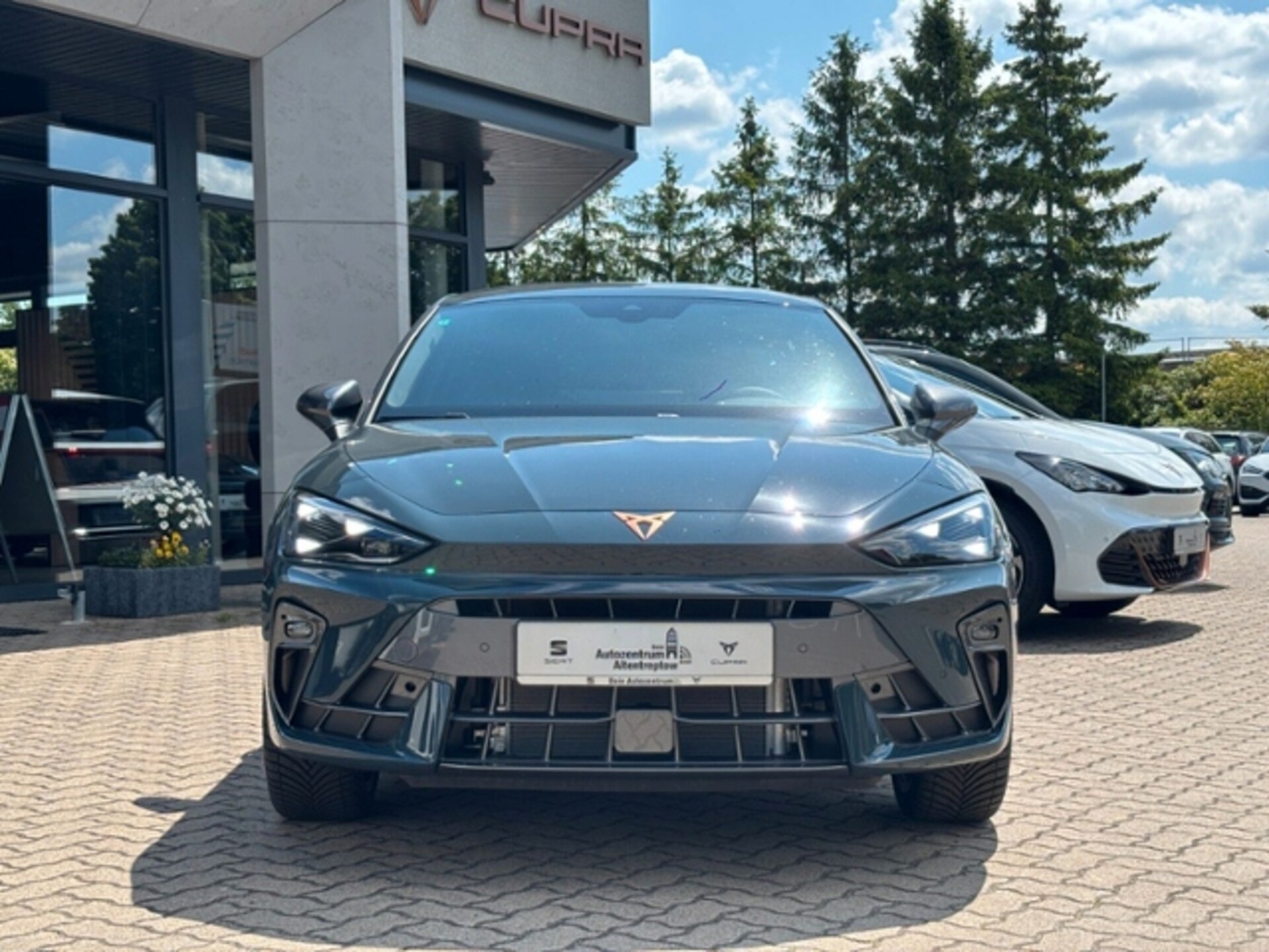 CUPRA Leon