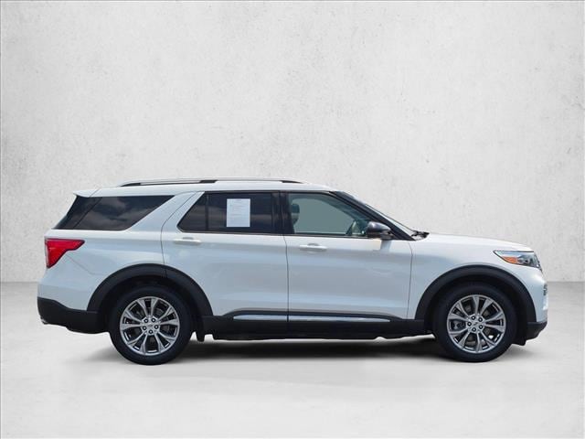 2021 Ford Explorer