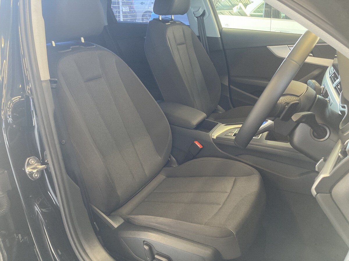 Image about Audi A4 Sedan 35 TDI advanced
