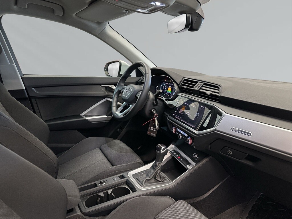 Image about Audi Q3 TFSI e Q3 45 TFSI e Proline 245 hk S tronic