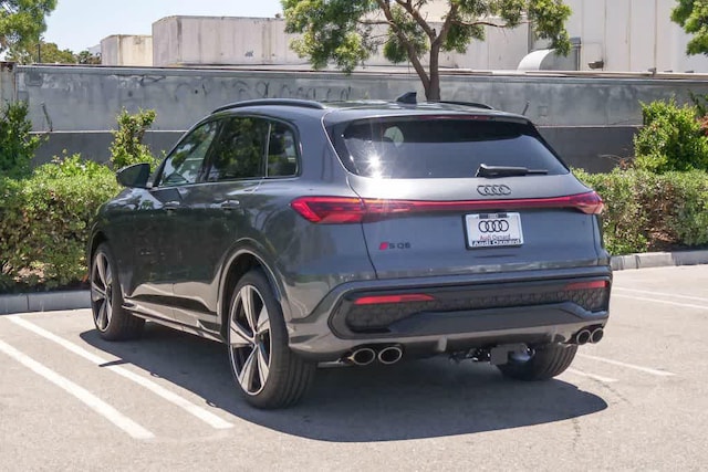 2026 Audi SQ5 Premium Plus - Photo 7