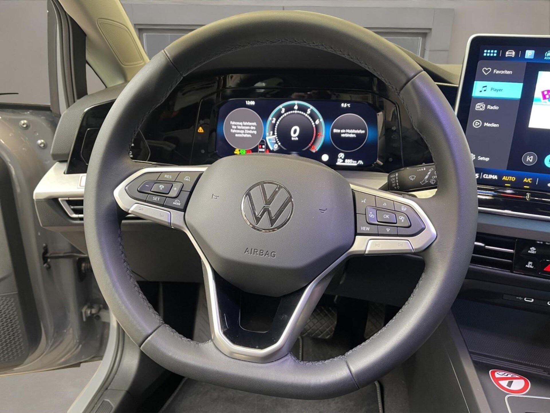 Volkswagen Golf Variant Life