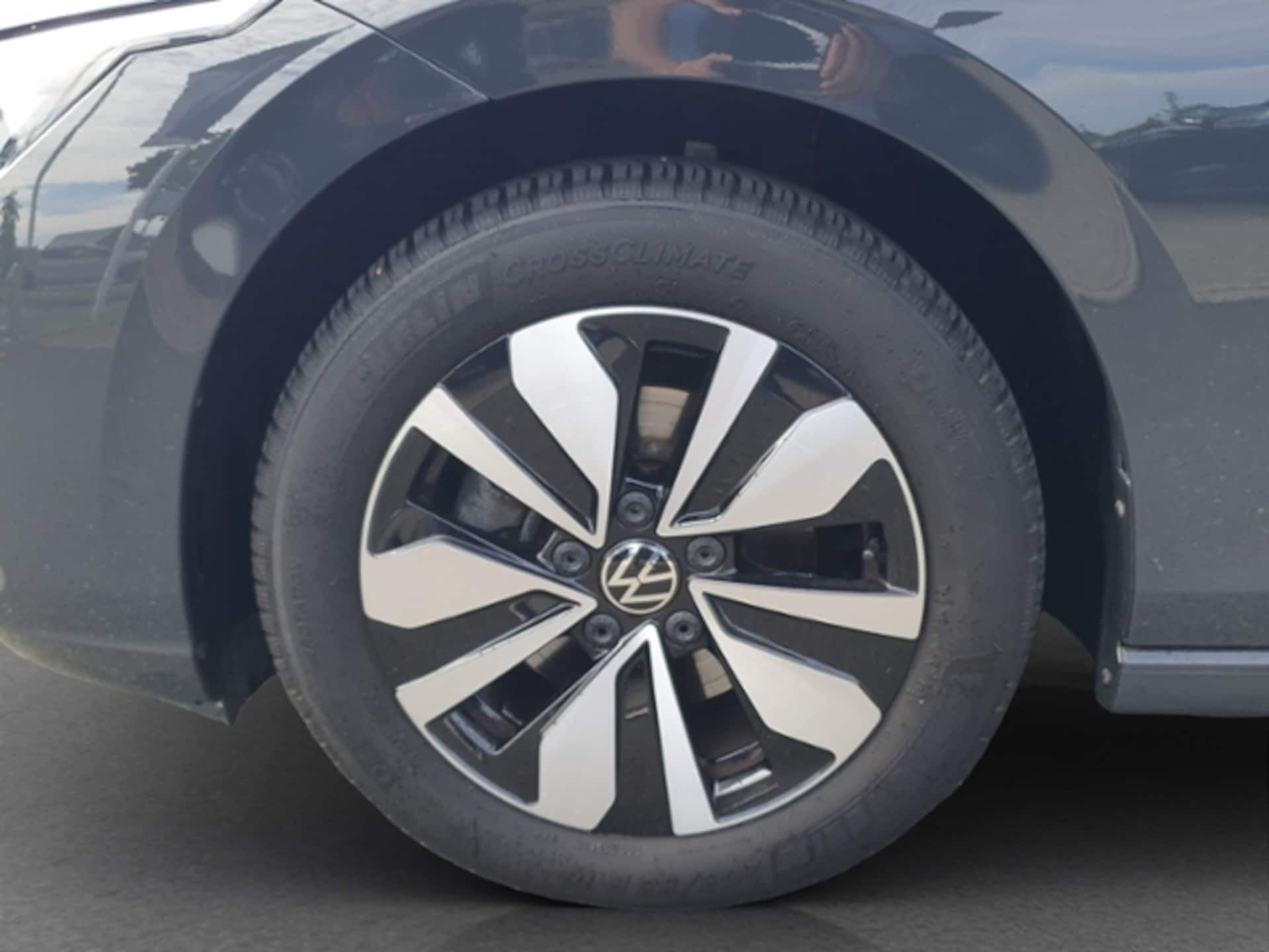 Volkswagen Golf MOVE