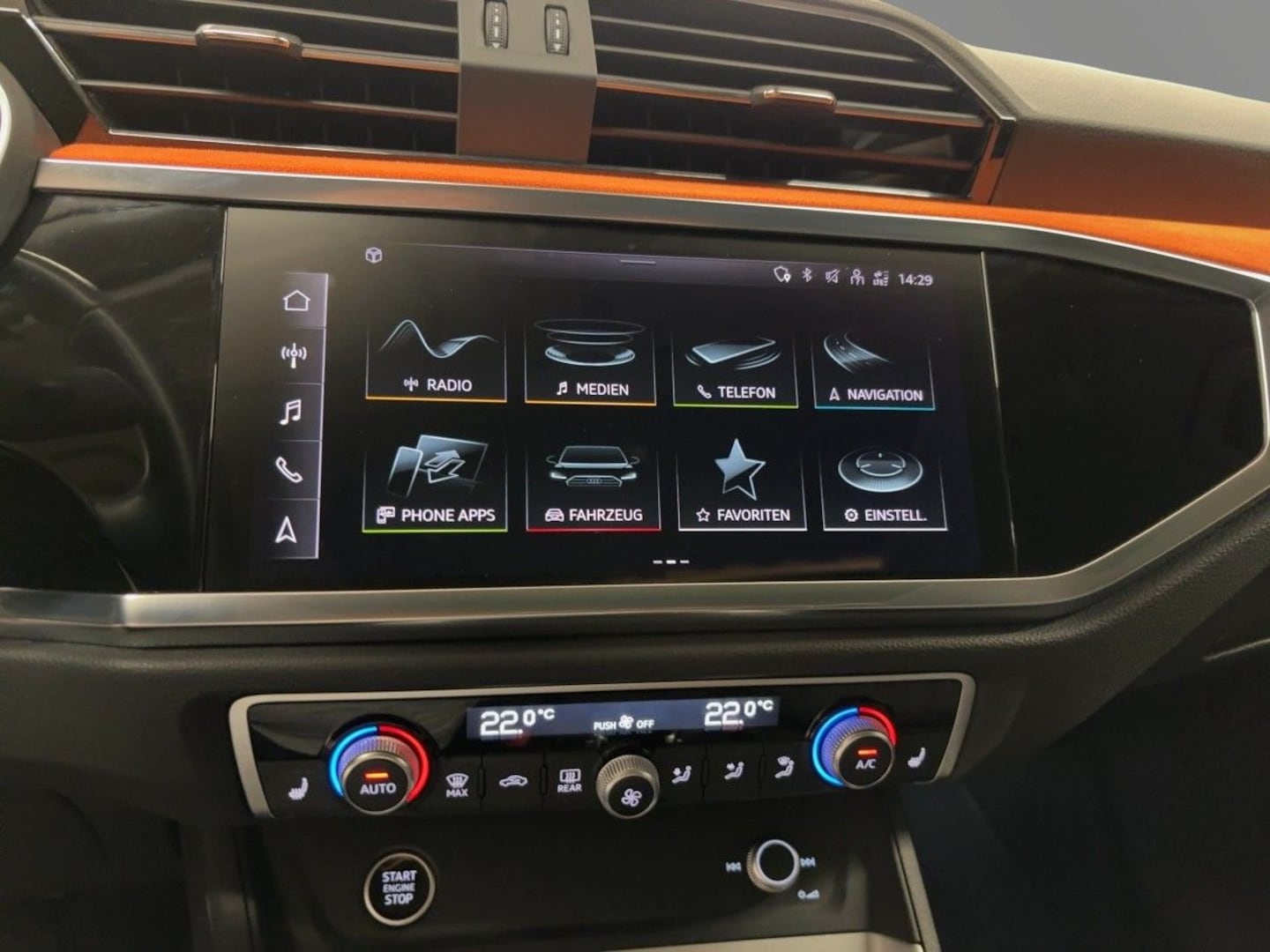 Bild über Audi Q3 advanced 35 TFSI S tronic - für weitere Informationen kontaktieren Sie den Audi Partner