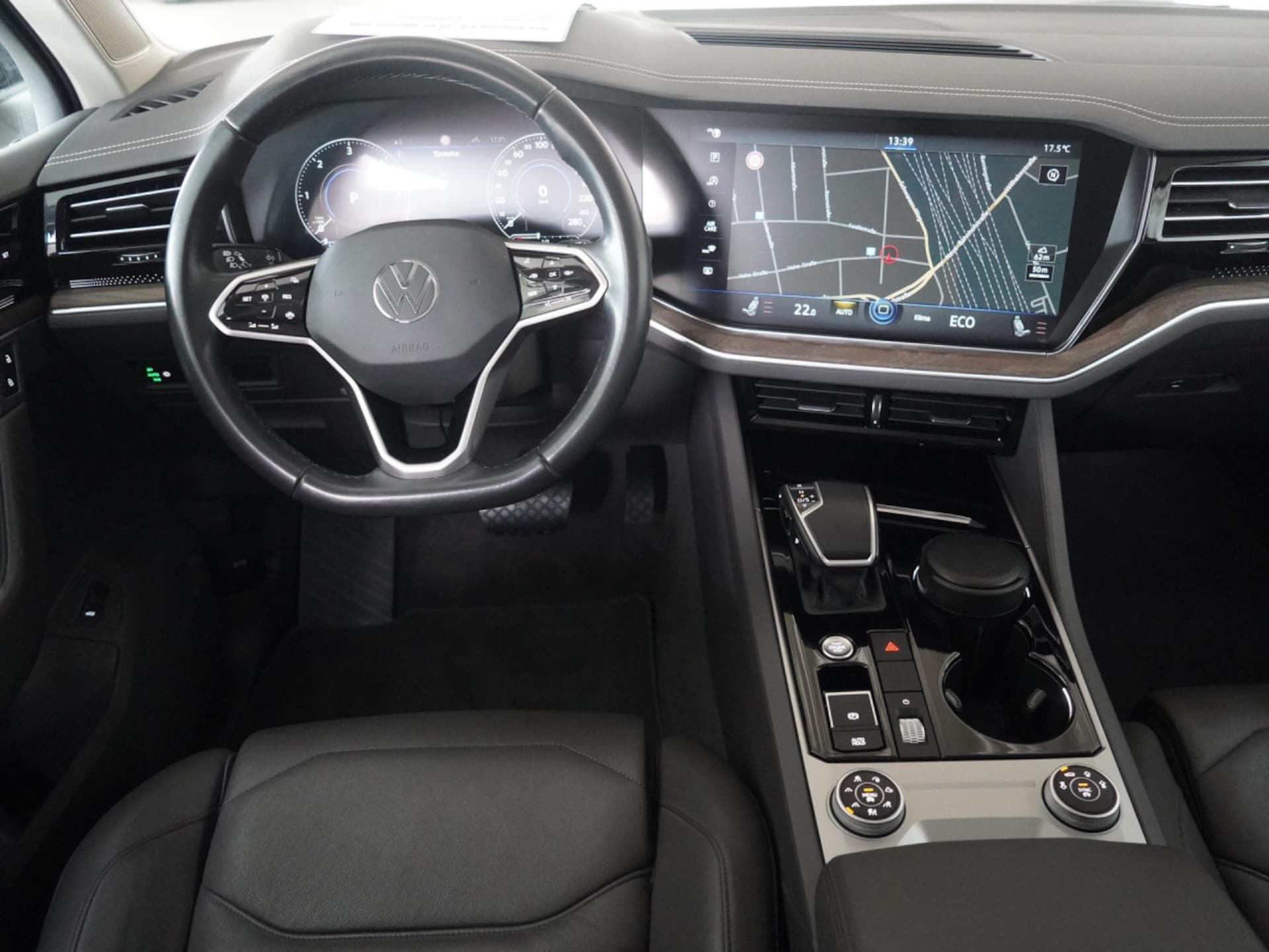 Volkswagen Touareg Atmosphere