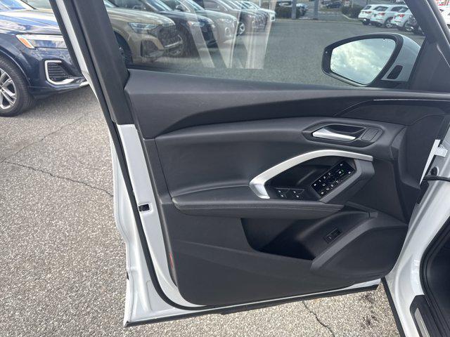 2025 Audi Q5 Premium - Photo 6