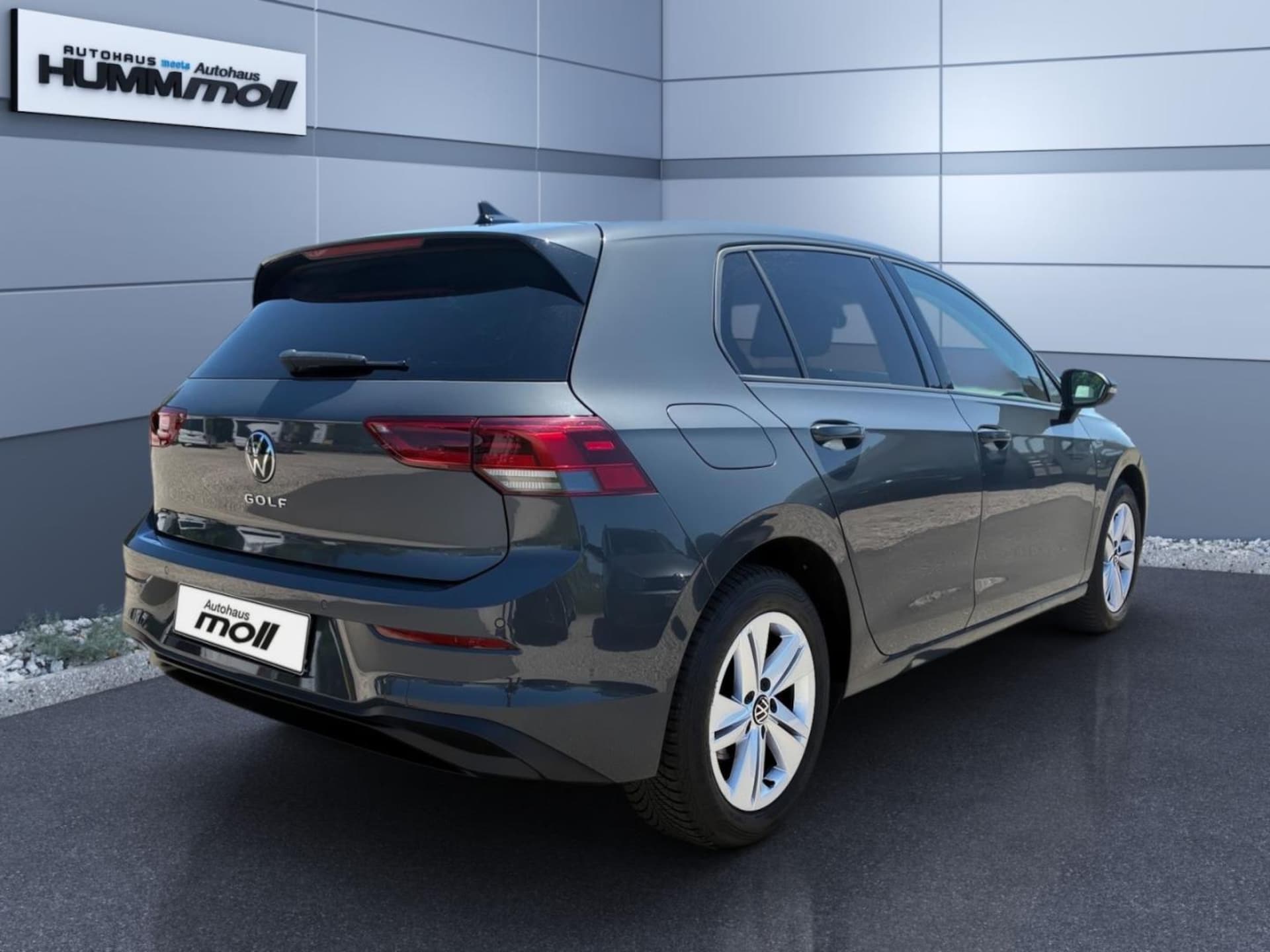 Volkswagen Golf Life