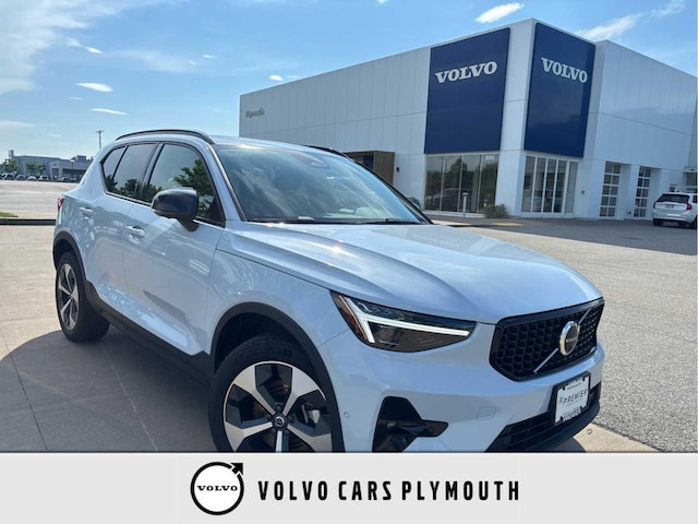 2026 Volvo XC40