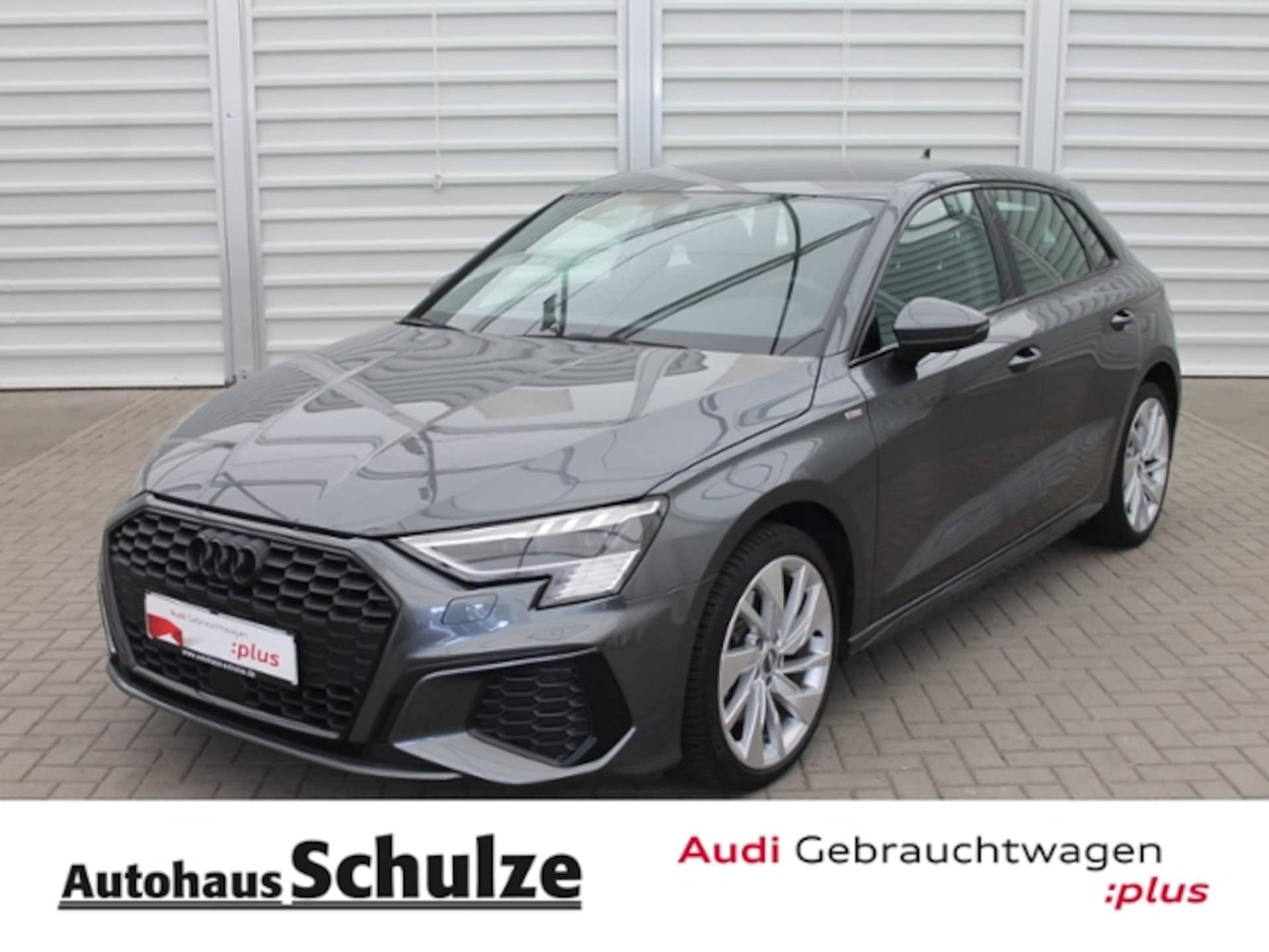 Audi A3 Sportback 2021 — S line 35 TFSI 110 kW (150 PS) S tronic 35 TFSI S line+Matrix+SHZ+NAVI+ACC KLIMA LED ALU