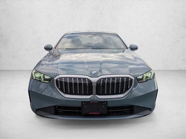 2026 BMW 530i