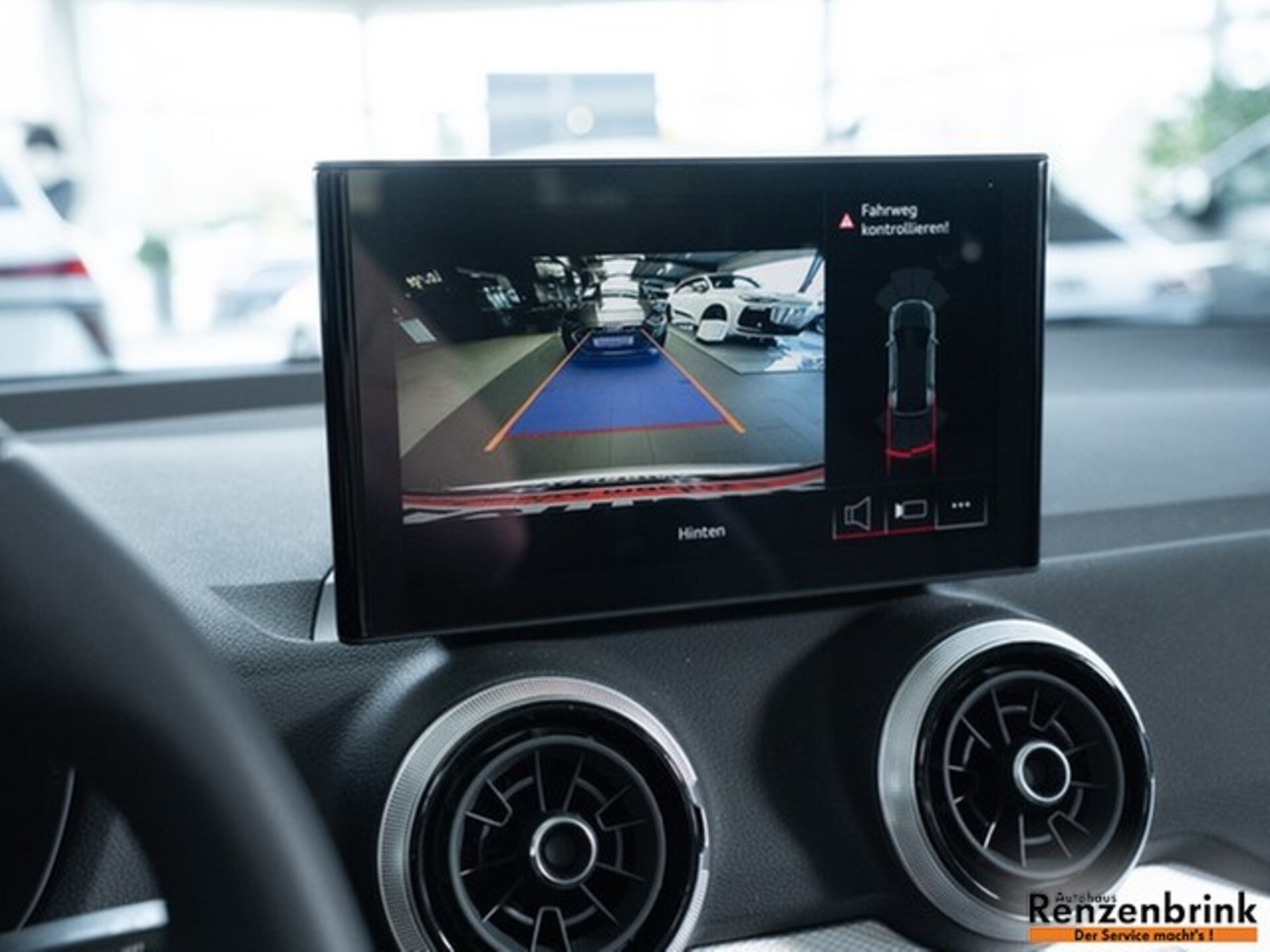 Audi Q2 S line