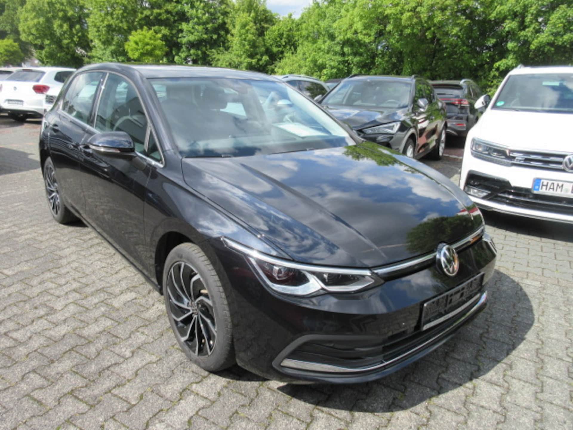 Volkswagen Golf Style