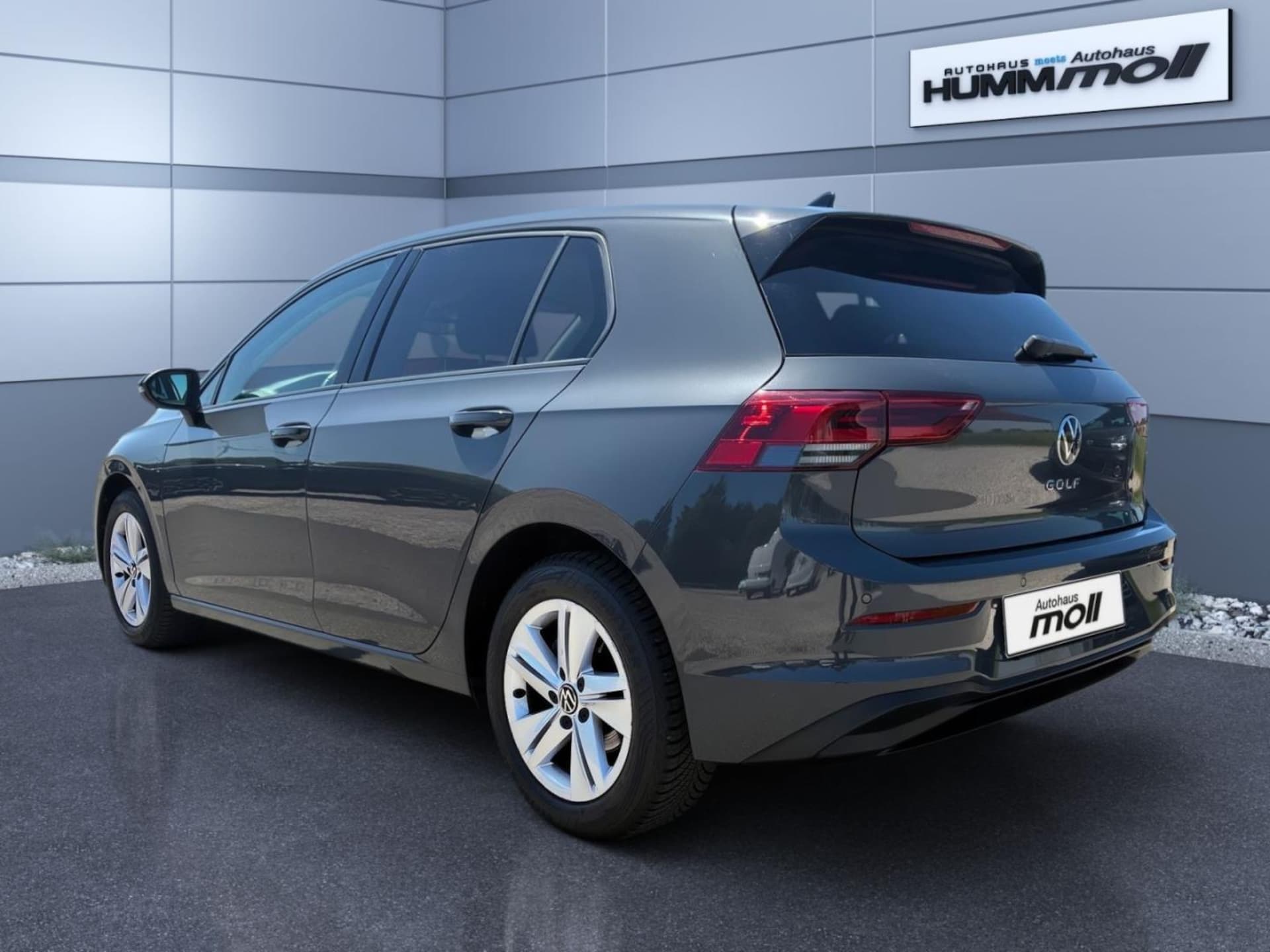 Volkswagen Golf Life