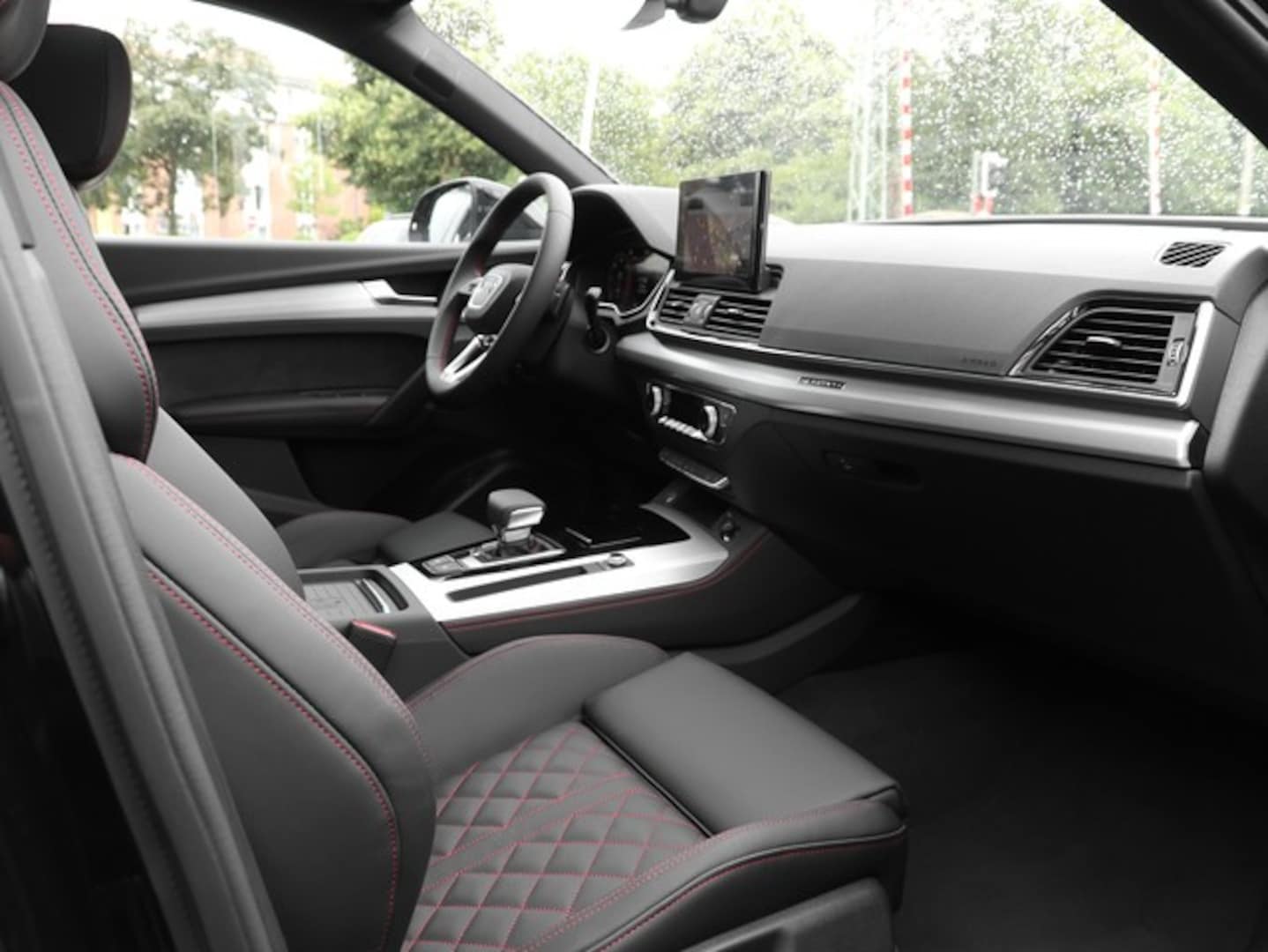 Bild über Audi Q5 40 TDI quattro S tronic - für weitere Informationen kontaktieren Sie den Audi Partner