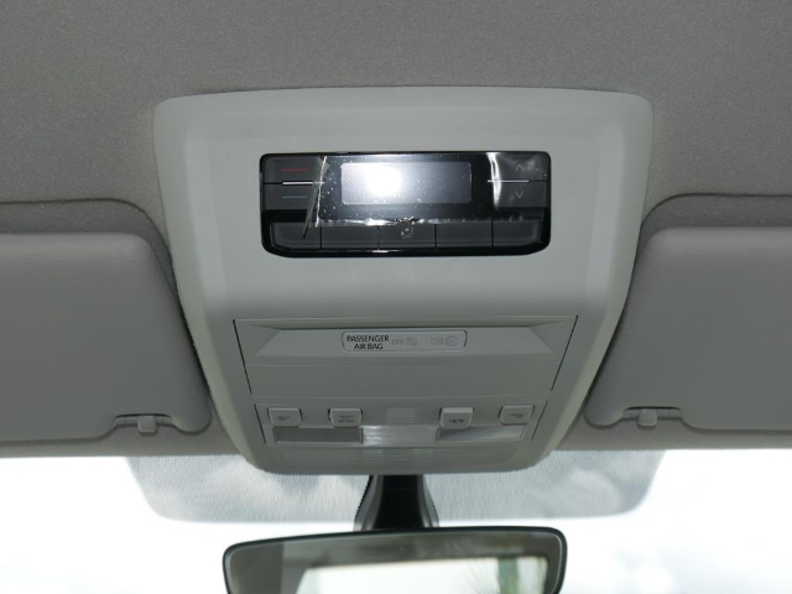 Volkswagen T6.1 Transporter Kombi langer Radstand – Bild 10