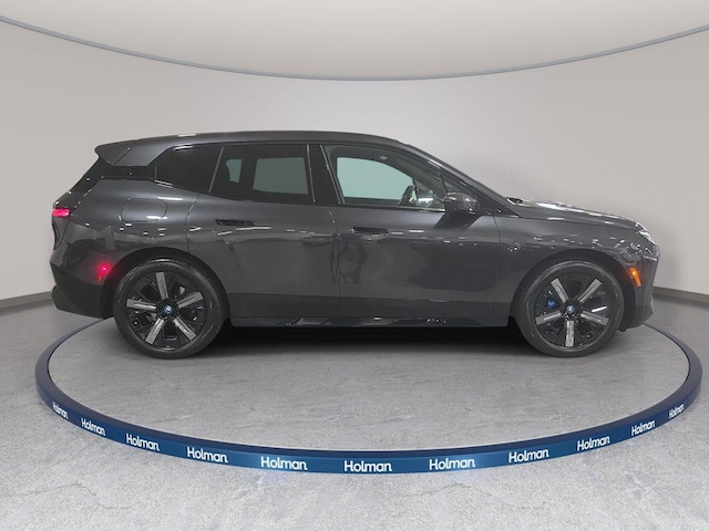 2024 BMW iX