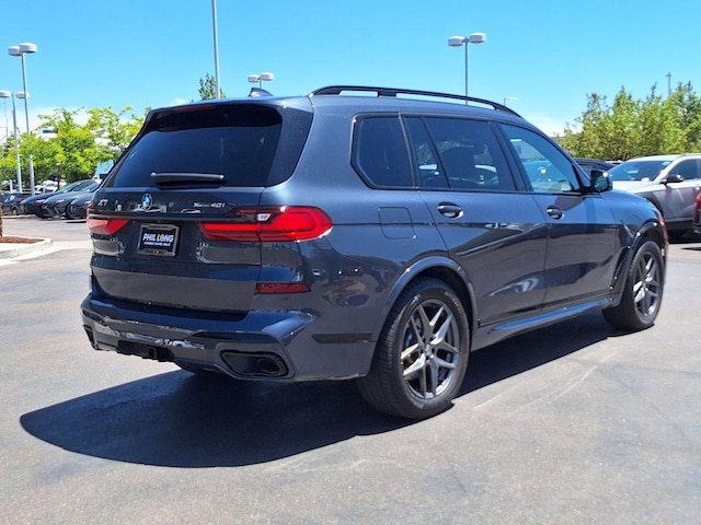 2022 BMW X7