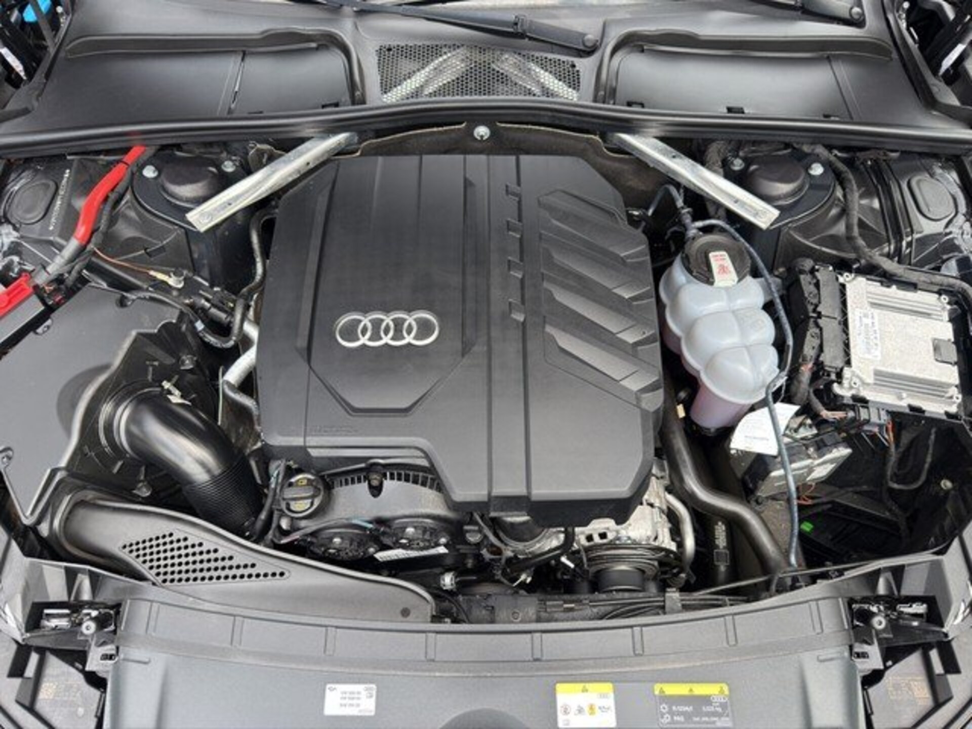 Audi A4 Avant Advanced