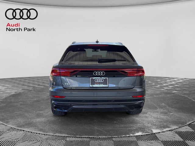 2021 Audi Q8
