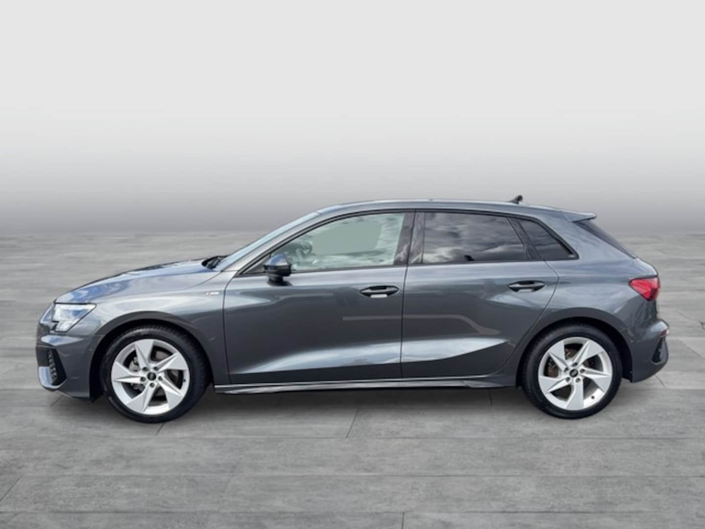 Bild über Audi A3 Sportback S line 30 TFSI S tronic - für weitere Informationen kontaktieren Sie den Audi Partner