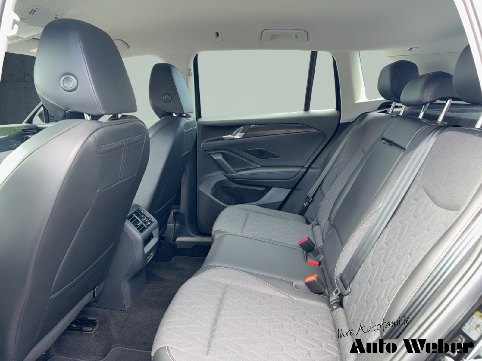 Volkswagen Tiguan – Bild 12