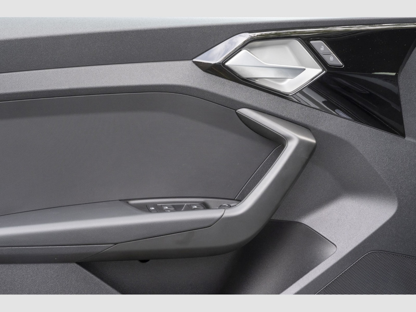Bild über Audi A1 Sportback S line 25 TFSI S tronic - für weitere Informationen kontaktieren Sie den Audi Partner