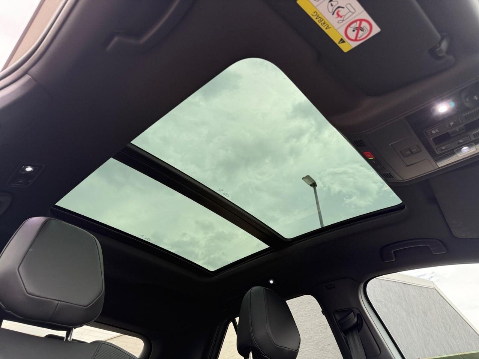 Volkswagen T-Roc – Bild 14