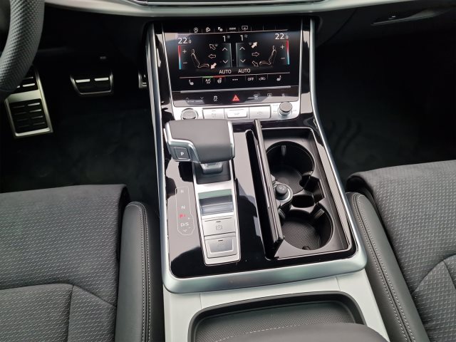 Image about Audi Q7 SUV S line 50 TDI quattro tiptronic