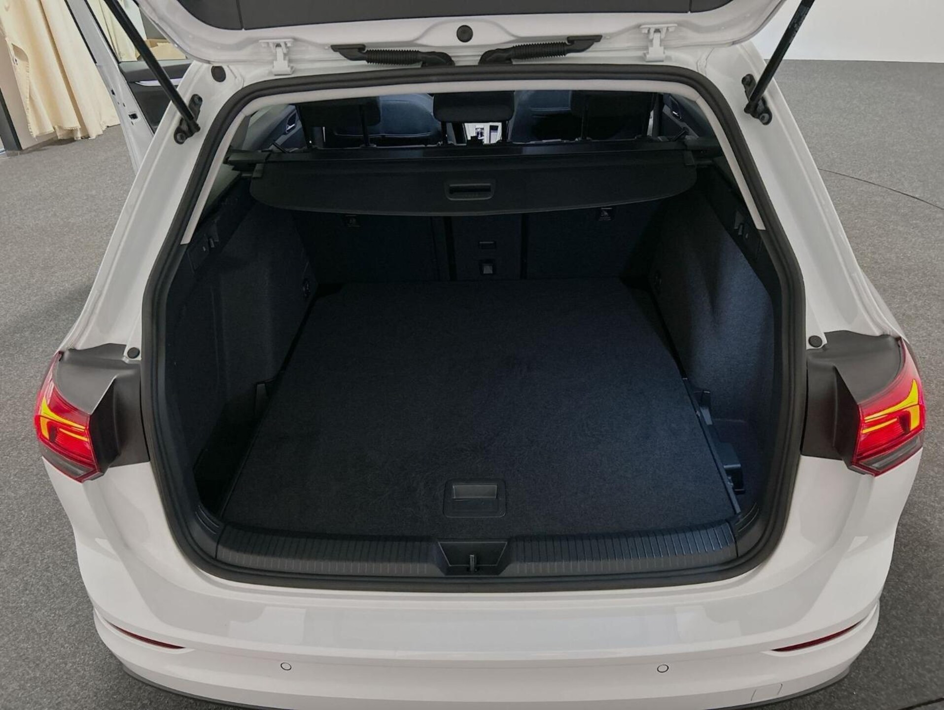 Volkswagen Golf Variant Life