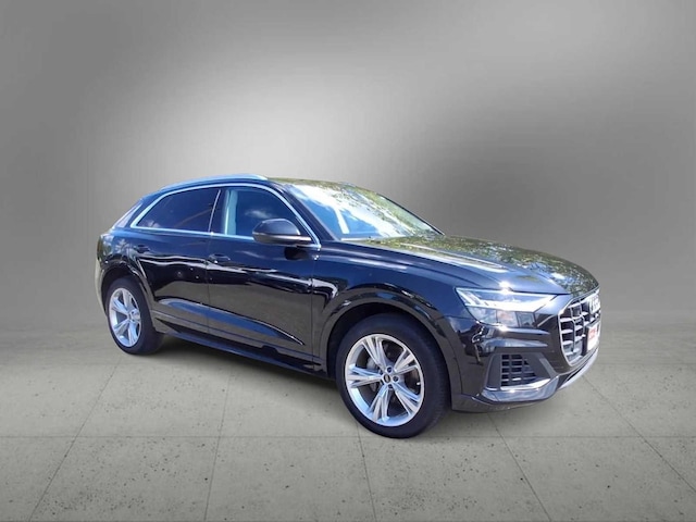 2023 Audi Q8