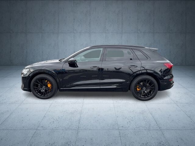 Image about Audi e-tron S line 50 quattro