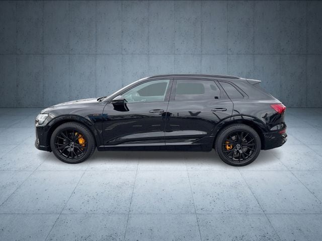 Image about Audi e-tron S line 50 quattro