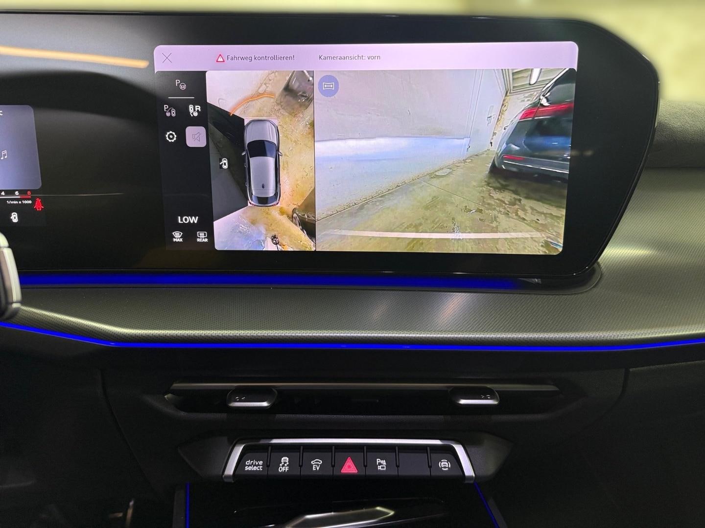 Bild über Audi Q3 Sportback e-hybrid e-hybrid 200 kW S tronic - für weitere Informationen kontaktieren Sie den Audi Partner