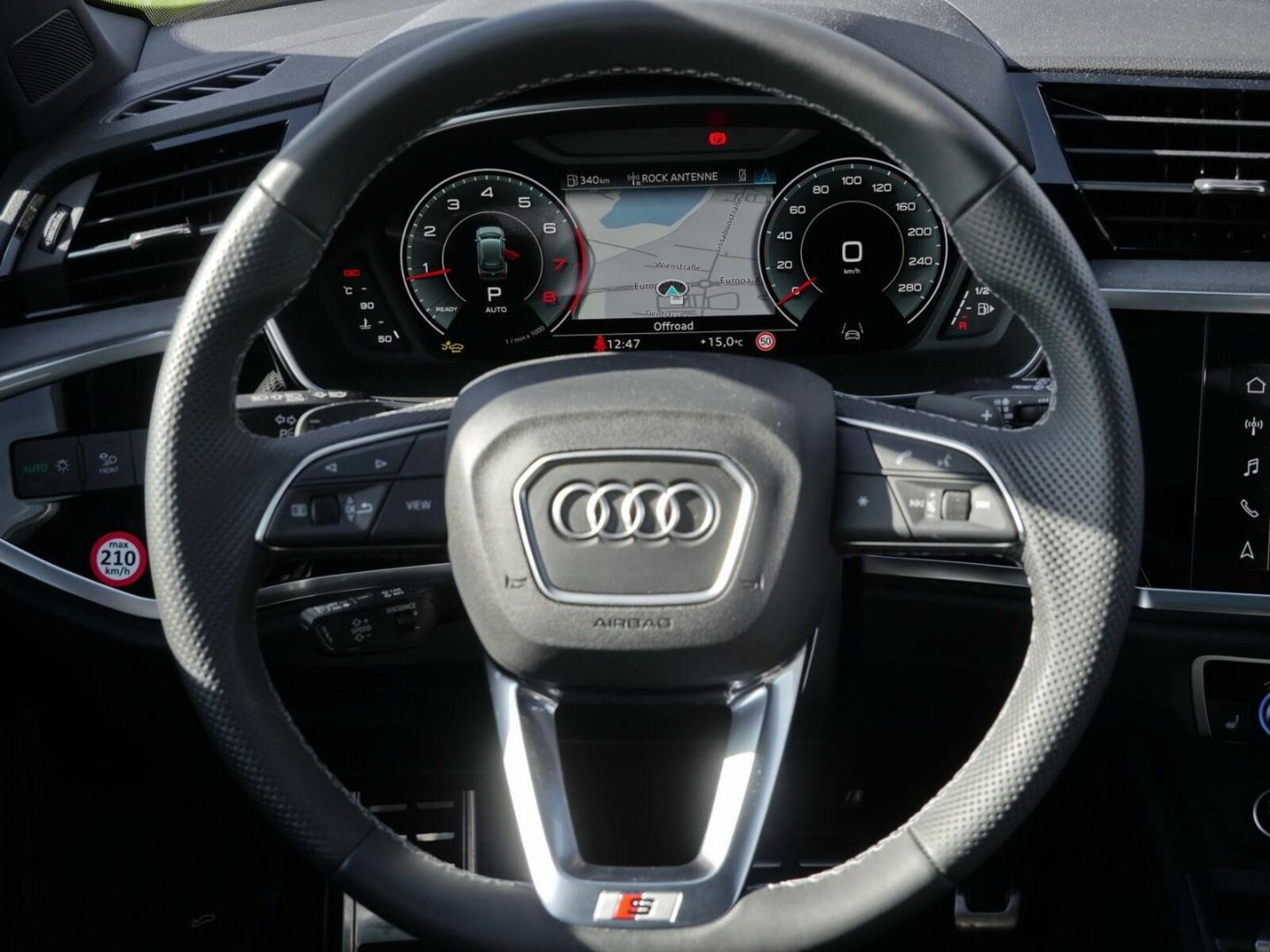 Audi Q3 – Bild 9