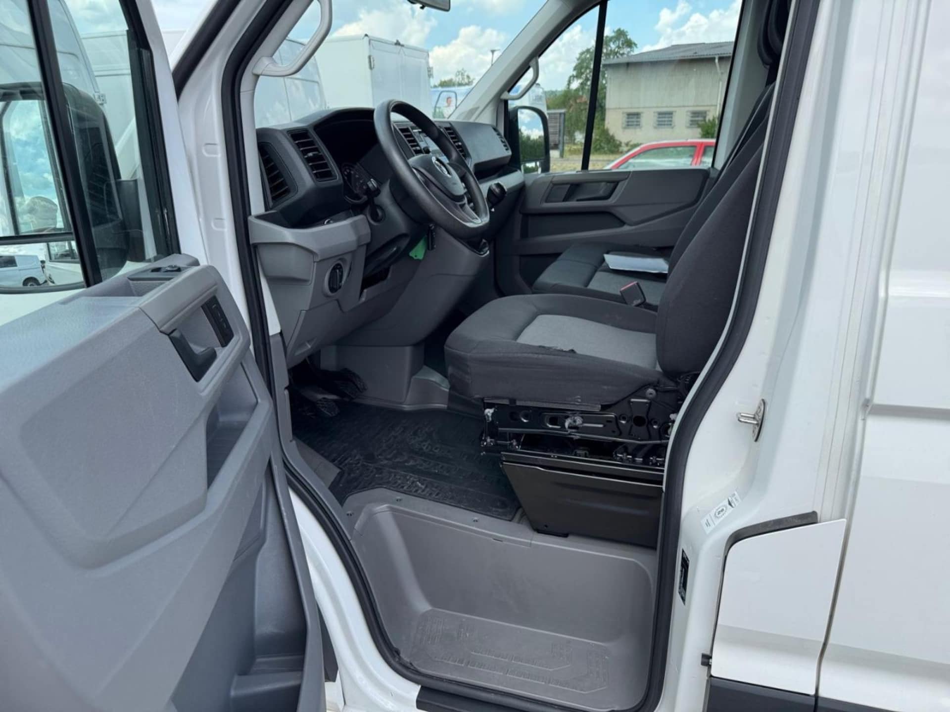 Volkswagen Crafter Kasten mittlerer Radstand