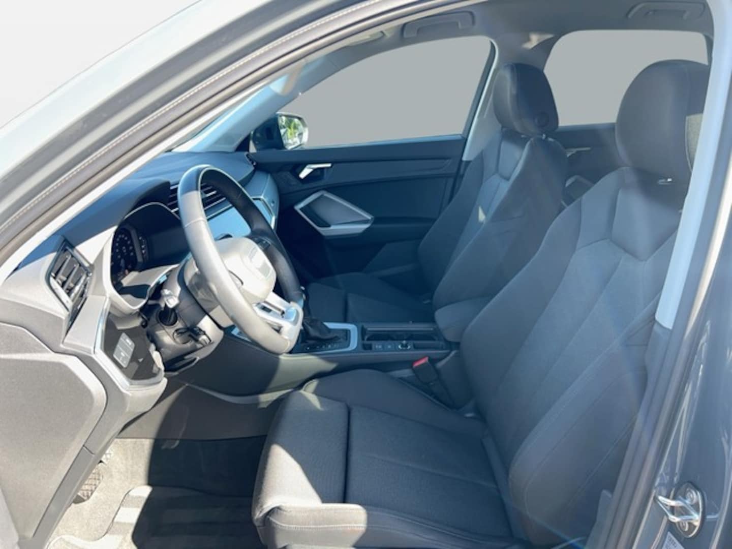 Bild über Audi Q3 advanced 35 TDI S tronic - für weitere Informationen kontaktieren Sie den Audi Partner