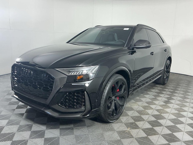 2023 Audi RS Q8