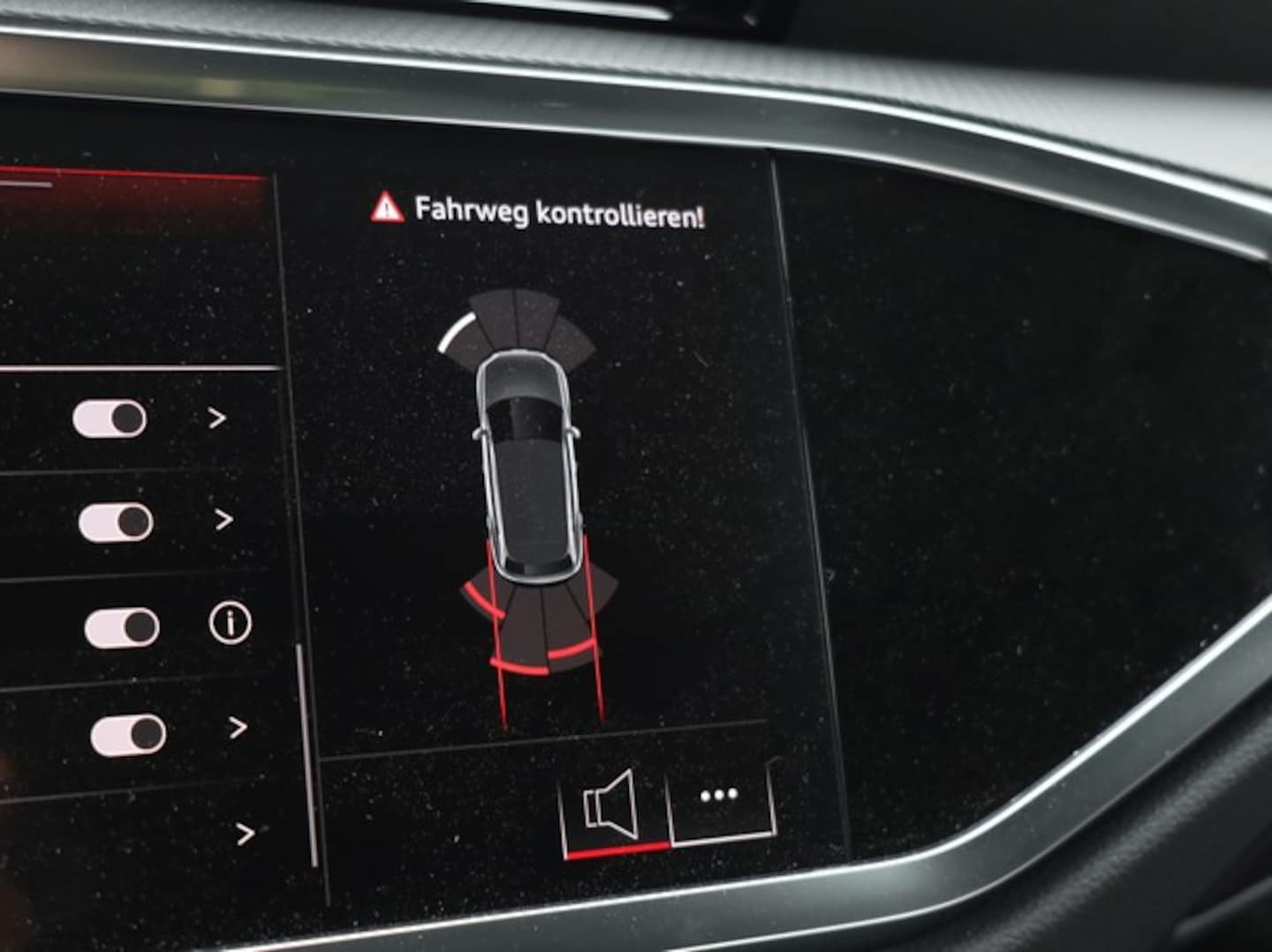 Bild über Audi Q3 advanced 35 TFSI S tronic - für weitere Informationen kontaktieren Sie den Audi Partner